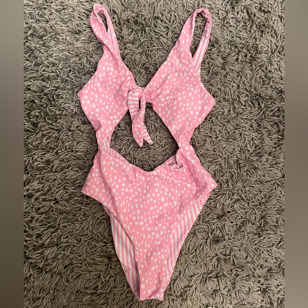 Reversible bathingsuit - Picture 2 of 2